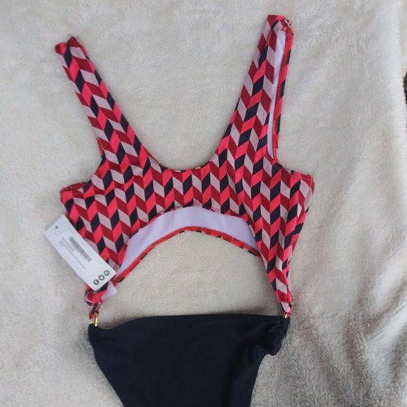 NWT- Perth Zig Zag Extreme Cut Out Swimsuit - Picture 5 of 8